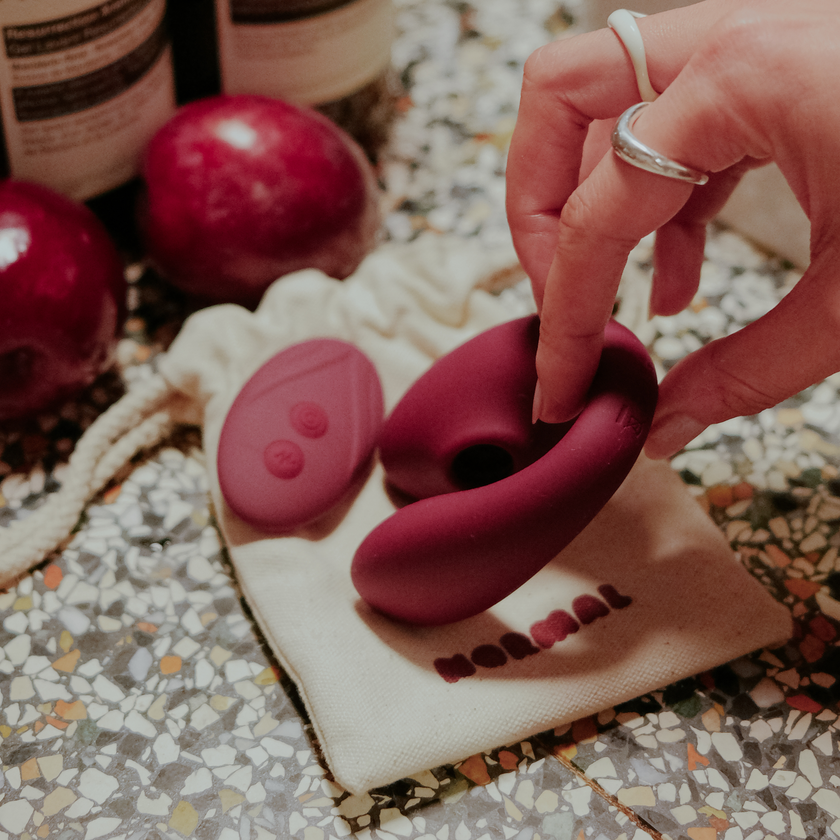 Shop Plum Vibe by Normal | Orgasms Guaranteed | Clit & G-Spot Shop Plum Vibe by Normal | Orgasms Guaranteed | Clit & G-Spot